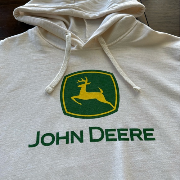 John Deere Men's Off-White Sweater - Picture 4 of 7